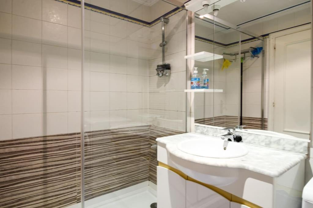 Apartamento Frente Al Sardinero Santander Exteriör bild